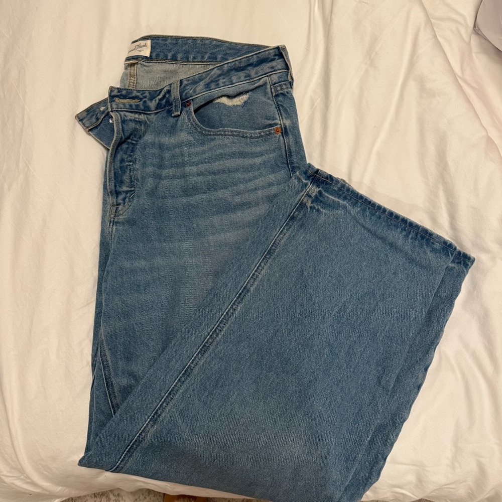 Universal Thread Jeans